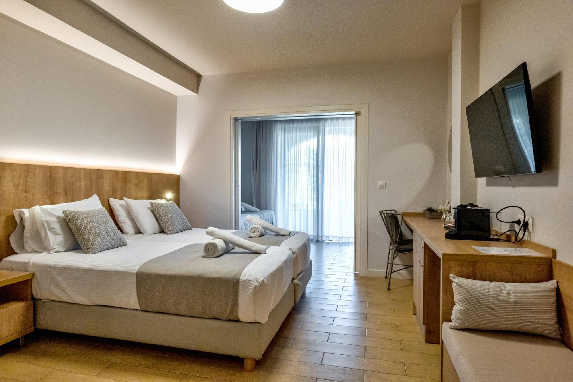 Hotel White Olive Elite Rethymno Sfáka Esterno foto
